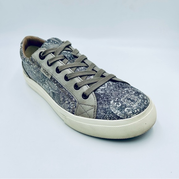 Taos Footwear Shoes - Taos shoes Plim Soul Lux sneakers gray mandala type print women size 9.5